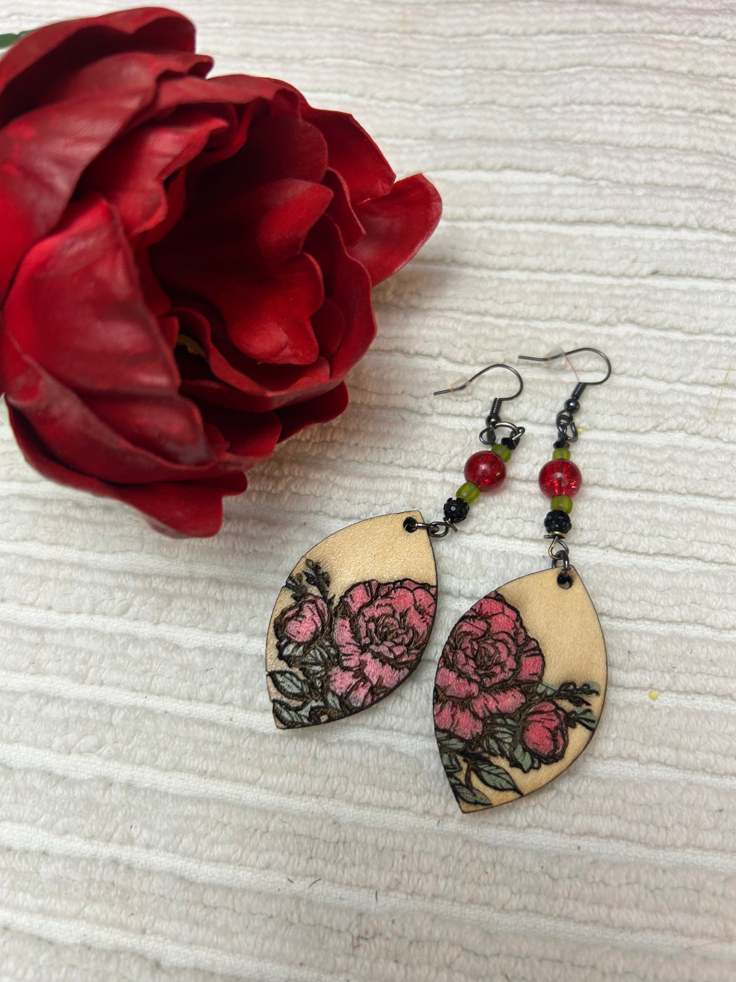 Rose Patterned Earrings