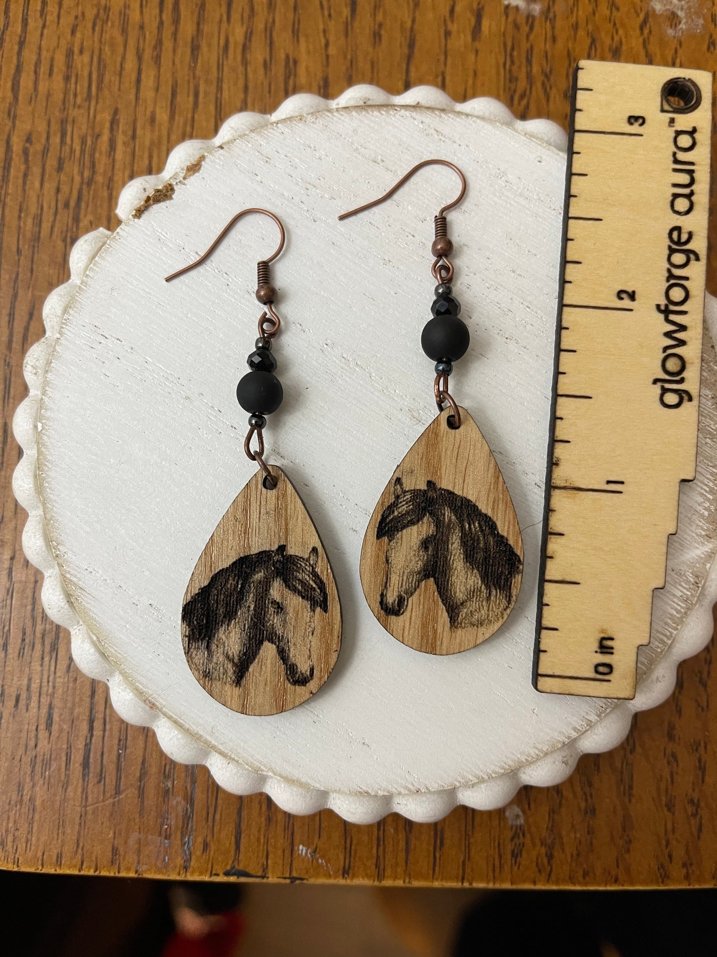 Engraved Horse Teardrop