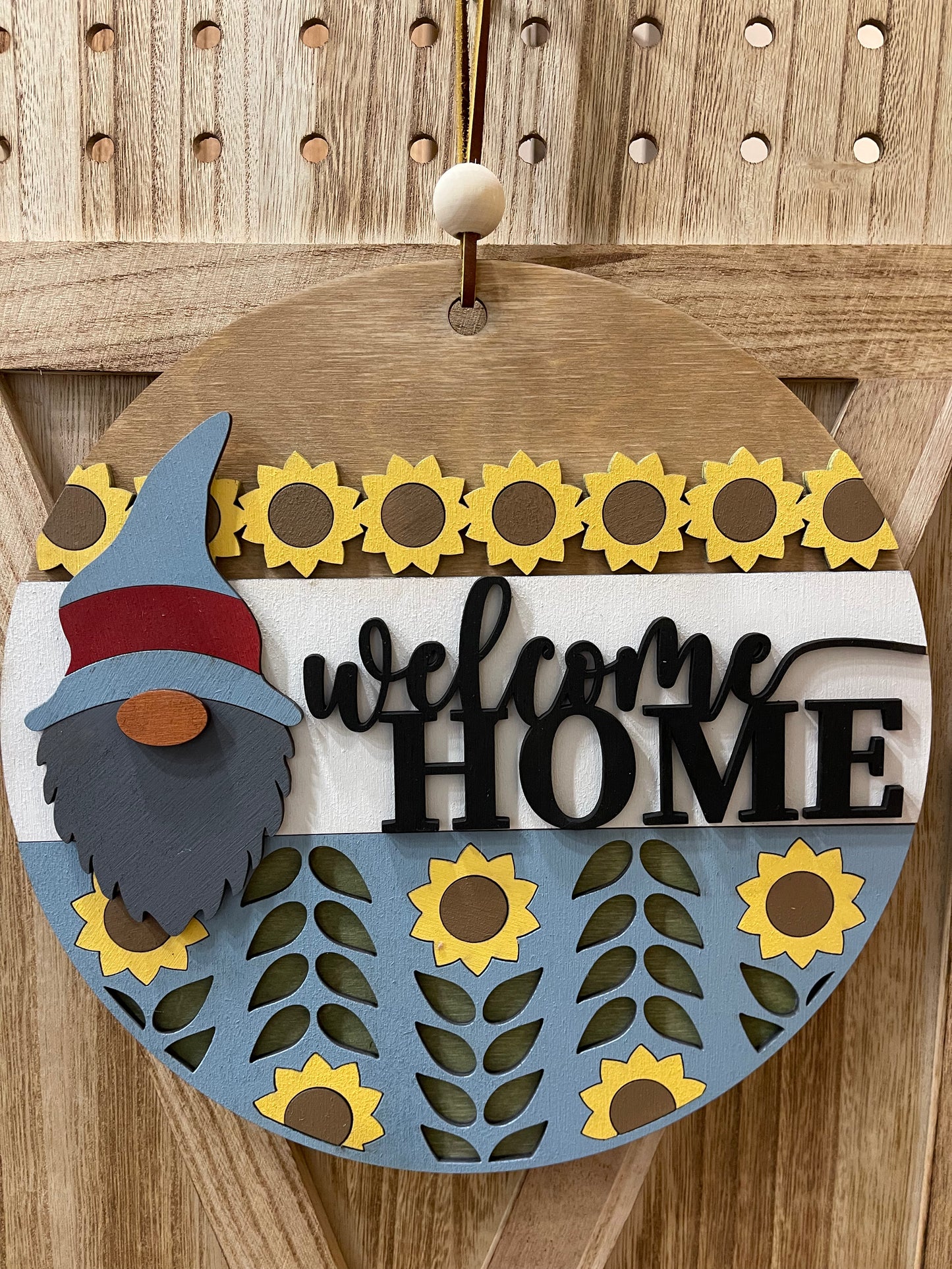 Gnome Welcome Home sign